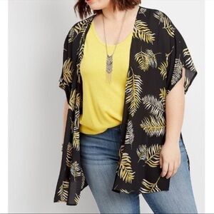 Maurices Oasis Palms Kimono Women’s Curvy Size 2/3 Black Green Sheer Swim Cover